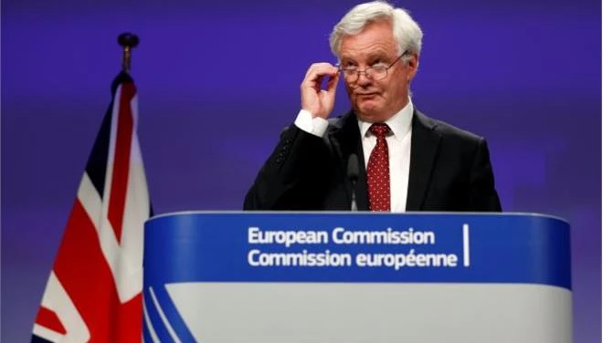 Νύχτα υπουργικών παραιτήσεων στη Βρετανία για το Brexit -Αποχώρησαν υπουργός και δυο υφυπουργοί